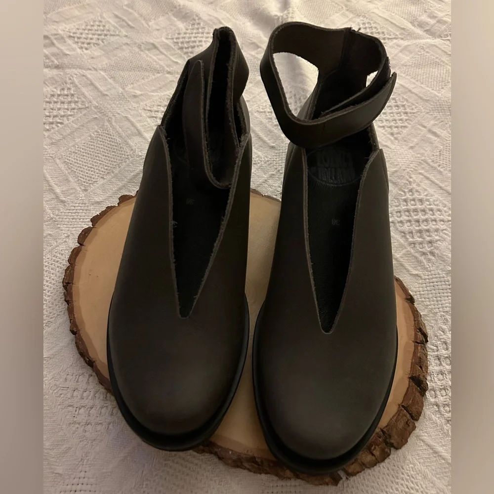 LOINTS of HOLLAND Selena Gray Leather Ankle Strap Wedge Heel Shoes Sz 38